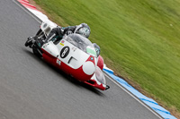 Vintage-motorcycle-club;eventdigitalimages;mallory-park;mallory-park-trackday-photographs;no-limits-trackdays;peter-wileman-photography;trackday-digital-images;trackday-photos;vmcc-festival-1000-bikes-photographs